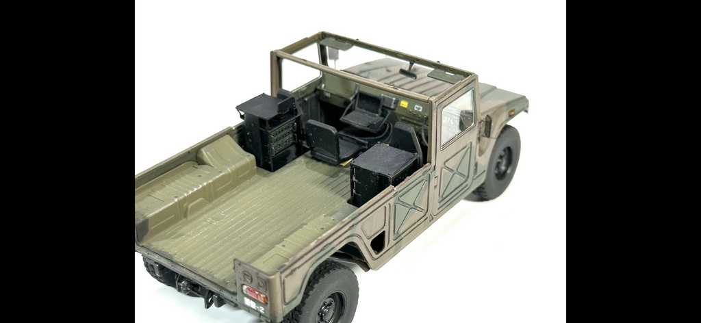 1/35中距離多目的誘導弾(展開&走行状態)ファインモールド高機動車用改造キット