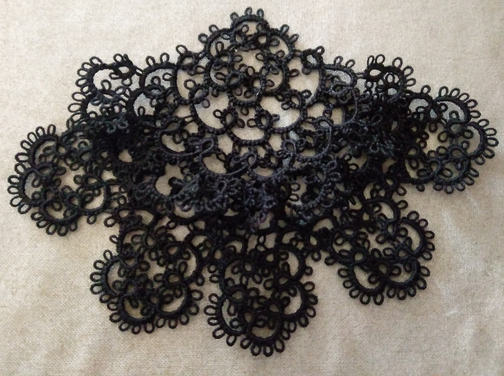 <微睡み>ブローチリボン