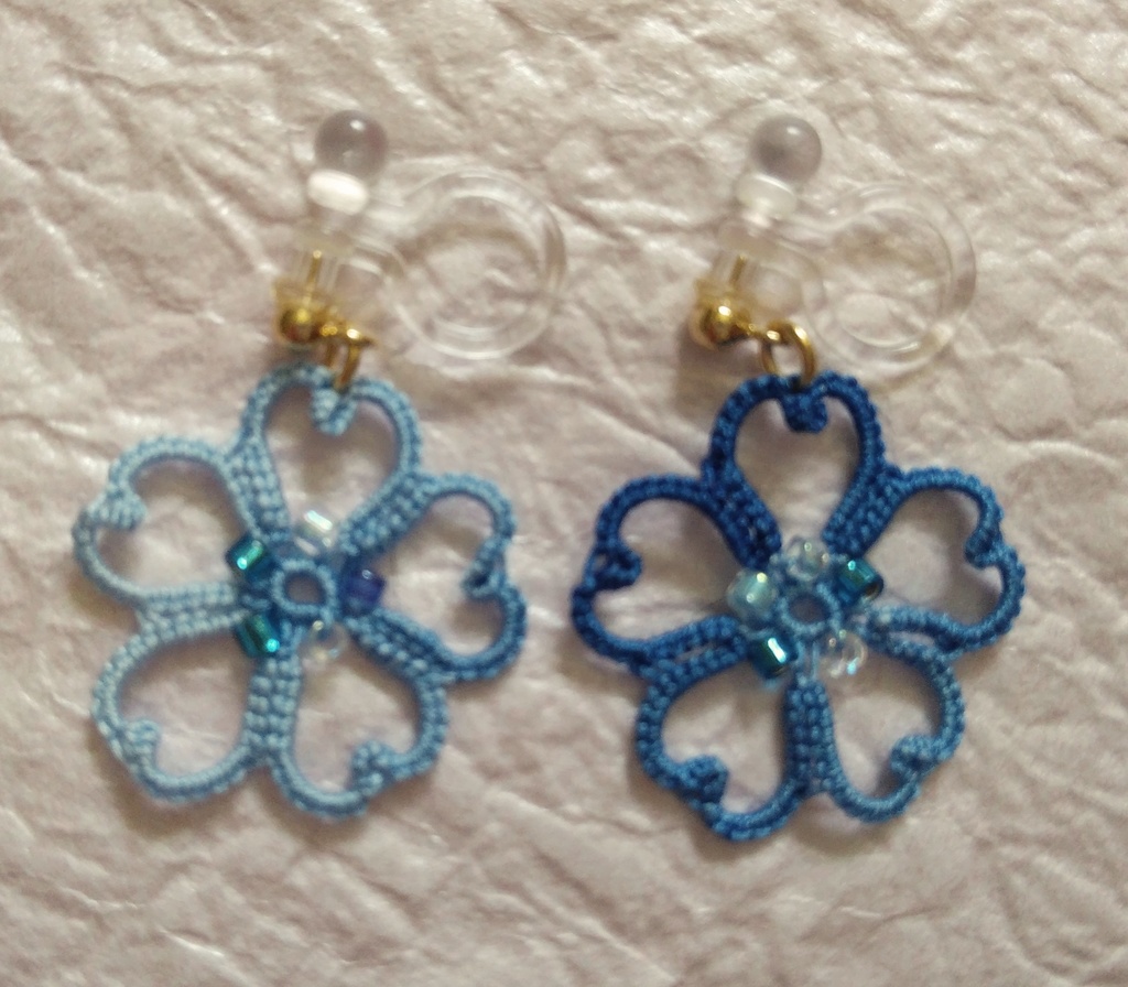 シリーズ<桜花>ノンホールピアス