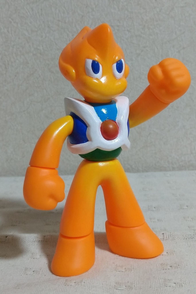 松村魂オリジナルソフビ「地球の化身イーラス」