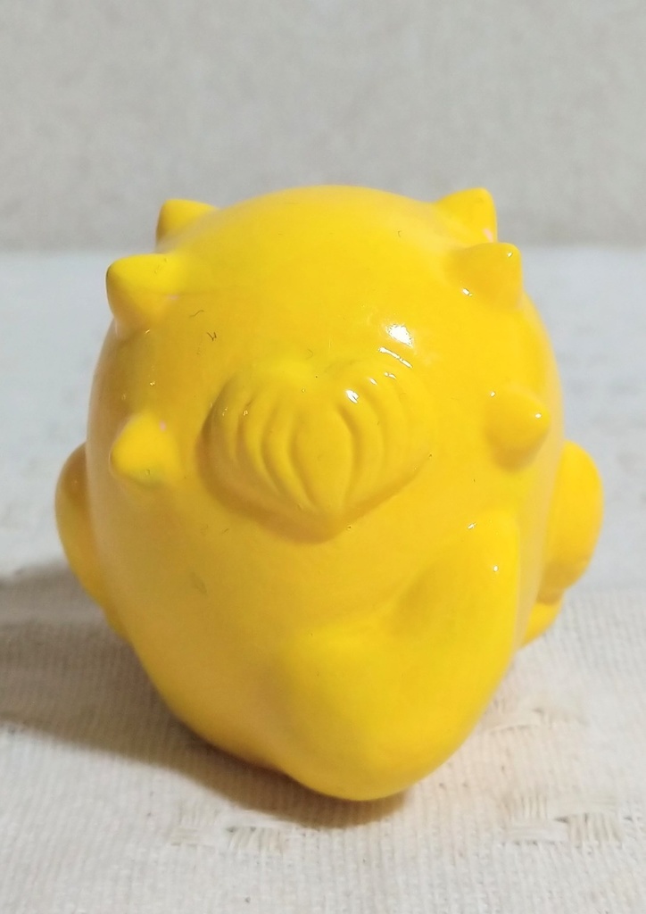 松村魂オリジナル指人形ソフビ「あかんぼう怪獣ラグー」カラー版