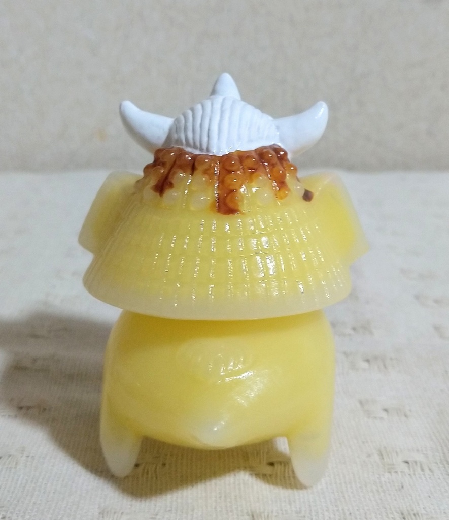 松村魂オリジナルソフビ「兜の妖精キャスキィ」カスタムペイント