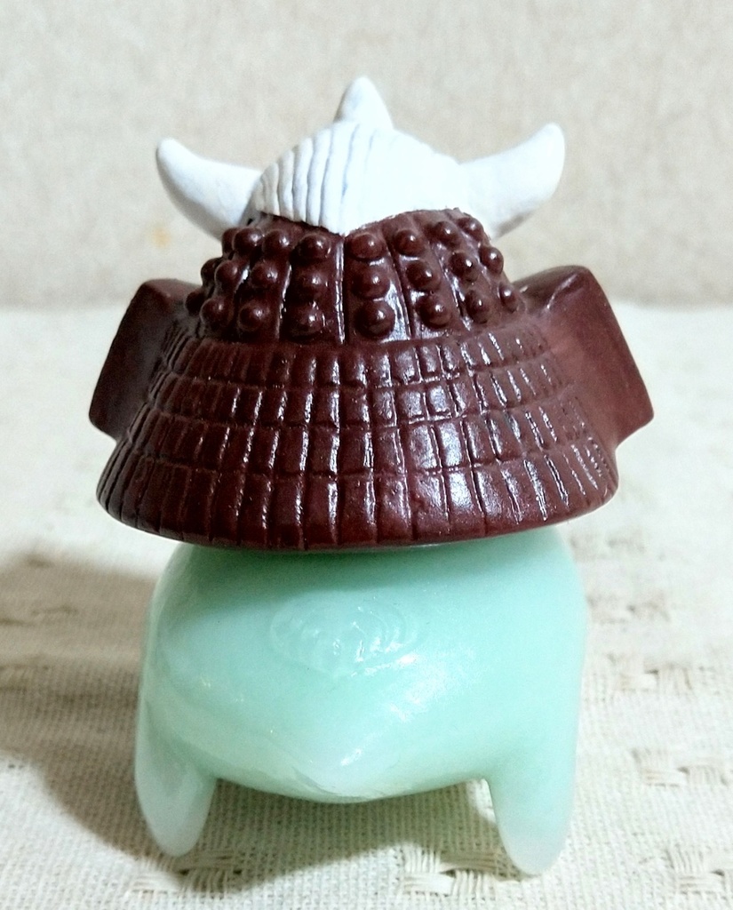 松村魂オリジナルソフビ「兜の妖精キャスキィ」カスタムペイント