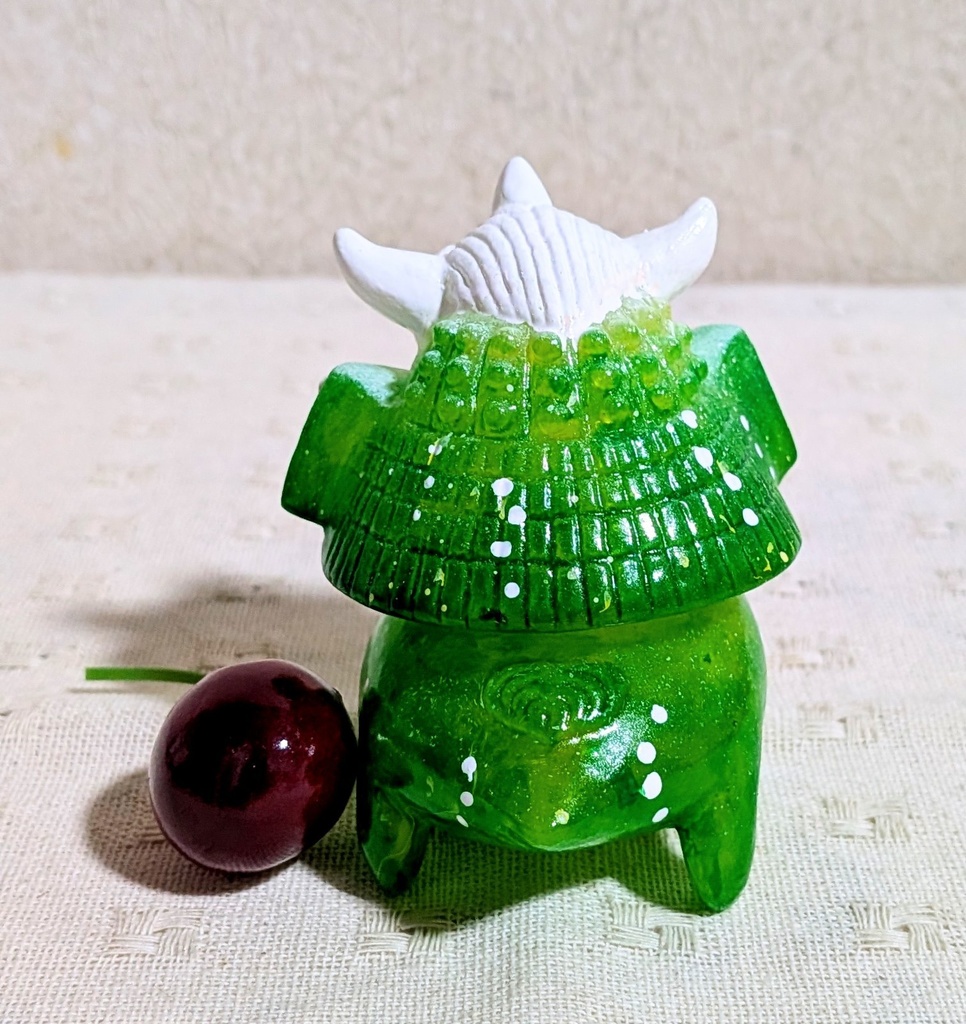 松村魂オリジナルソフビ「兜の妖精キャスキィ」カスタム作品