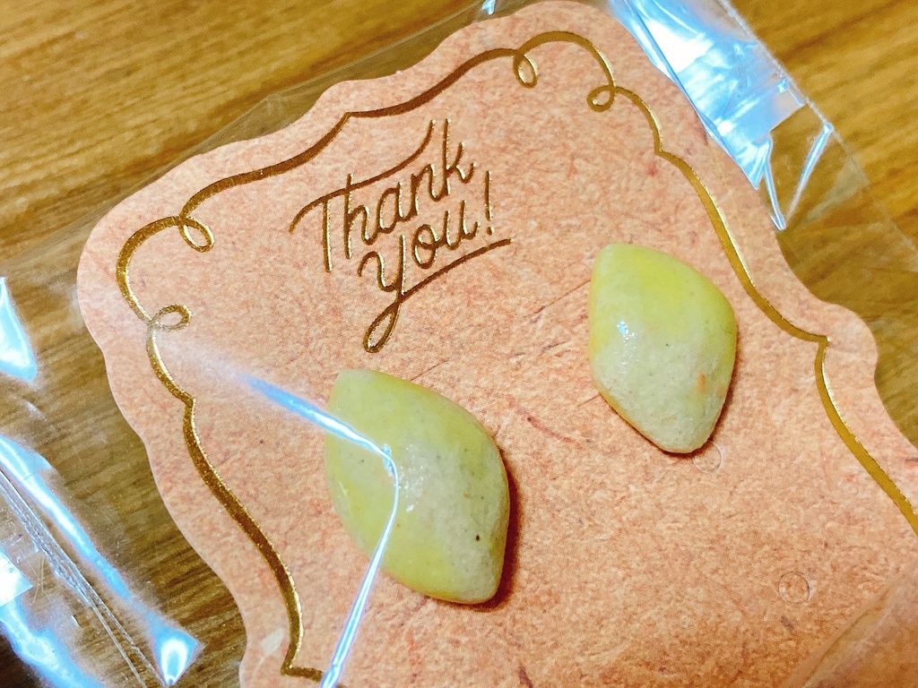 手作り陶器パーツのピアス【きいろ】