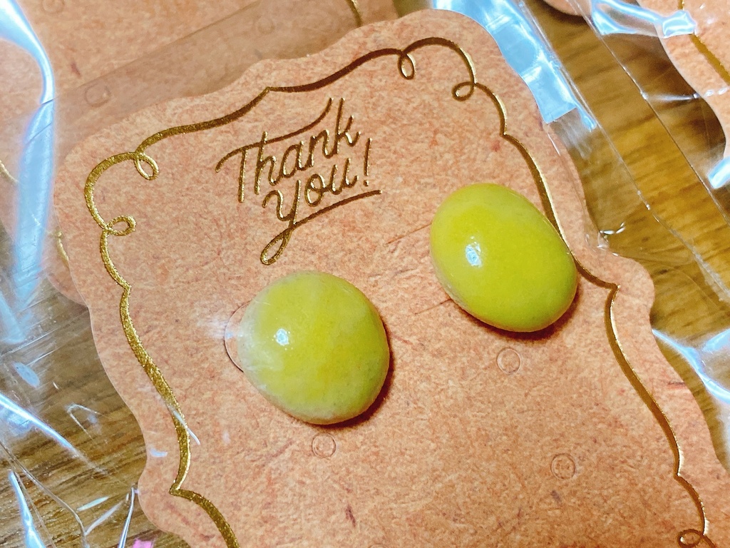 手作り陶器パーツのピアス【きいろ】