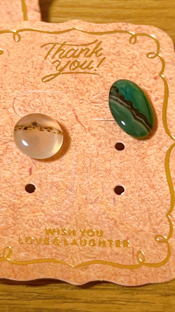 カラフルアゲートのキャンディピアス