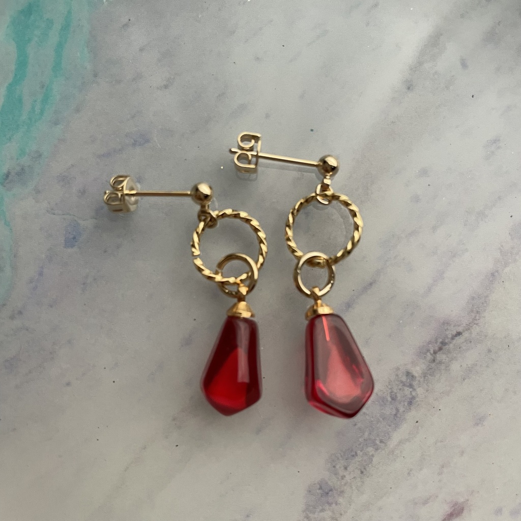 ペルセポネの耳飾り