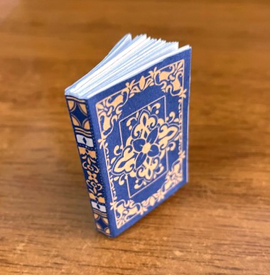 【無料有】豆本アンティーク洋書風