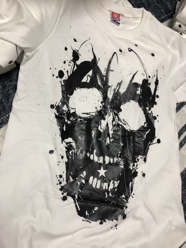 【Inc scull】ホワイトTシャツ by 巧-TAKUMI
