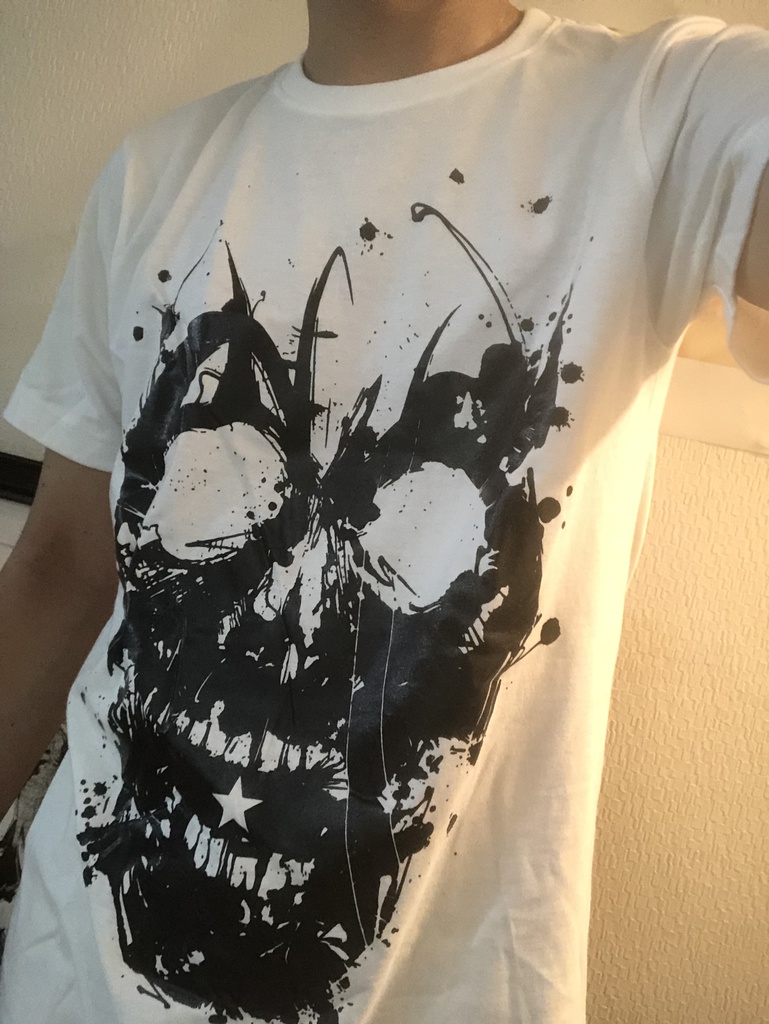【Inc scull】ホワイトTシャツ by 巧-TAKUMI