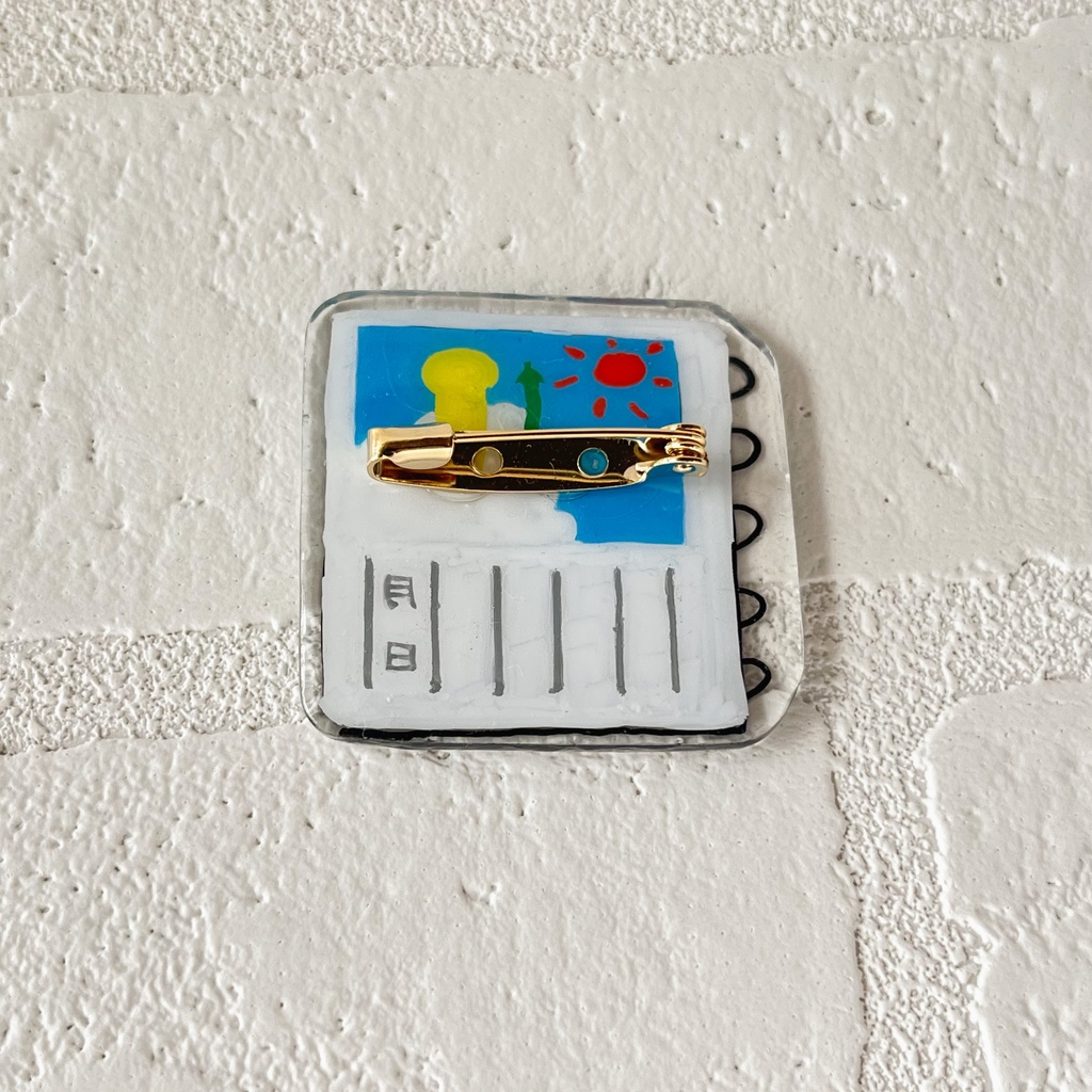 【8月限定グッズ】プラバンバッジ-宿題はこれからが本番-