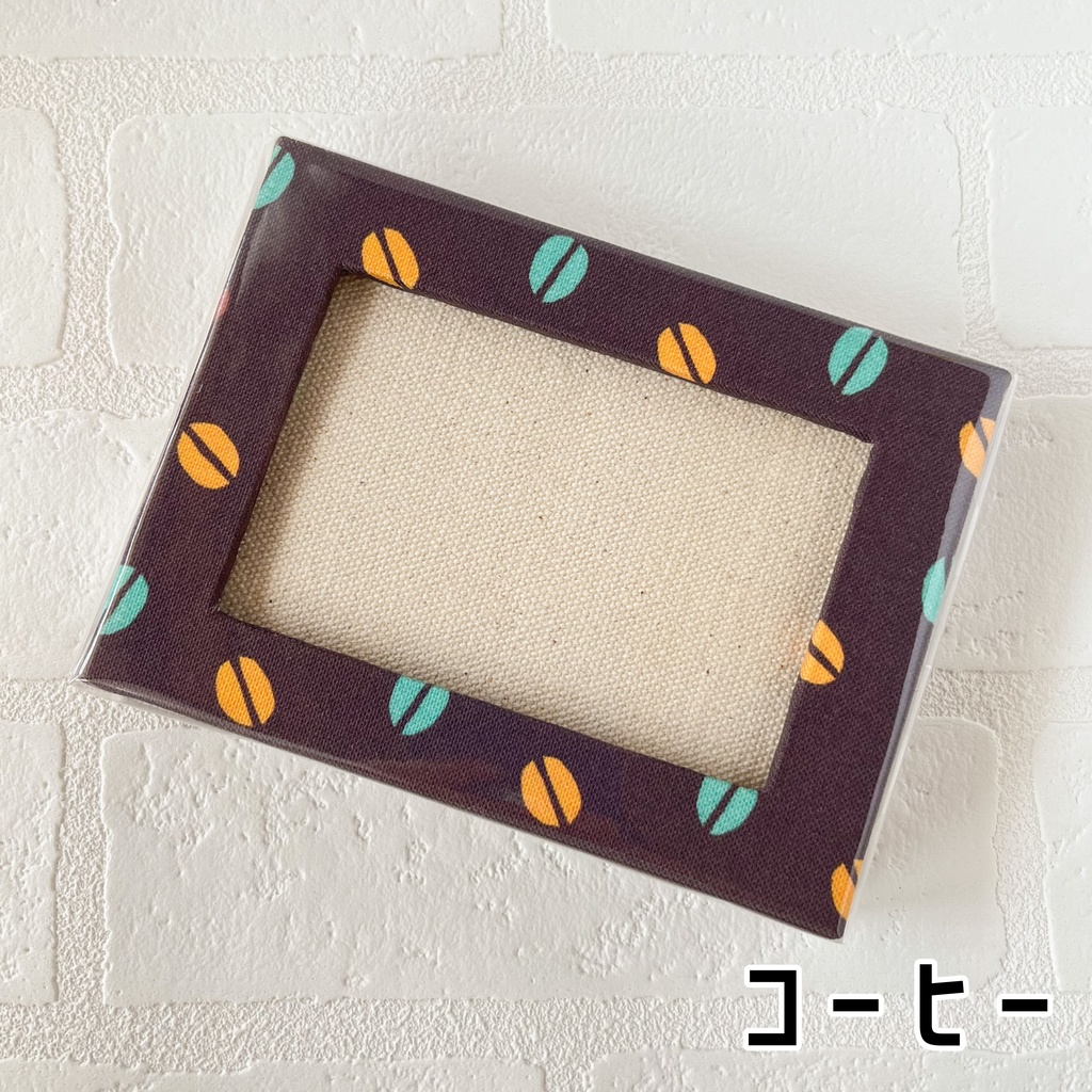 ハンドメイド・プラバンバッチフレーム