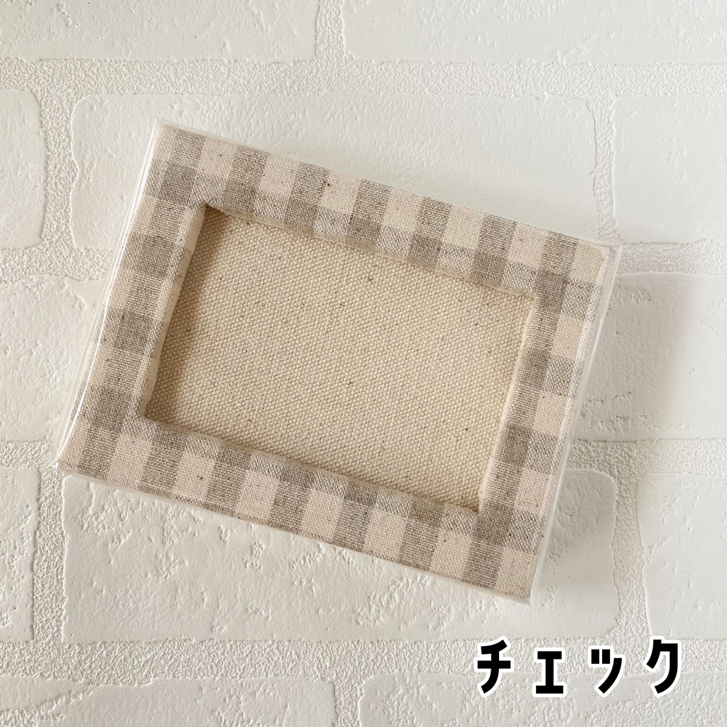 ハンドメイド・プラバンバッチフレーム