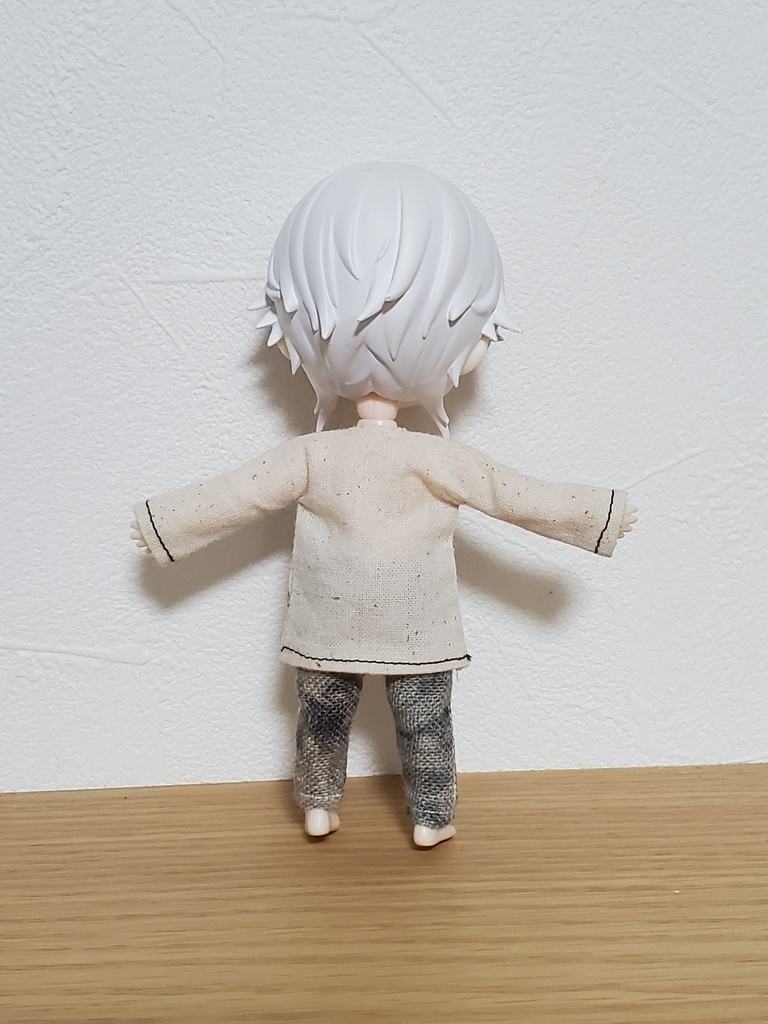 えきたいネコTシャツ