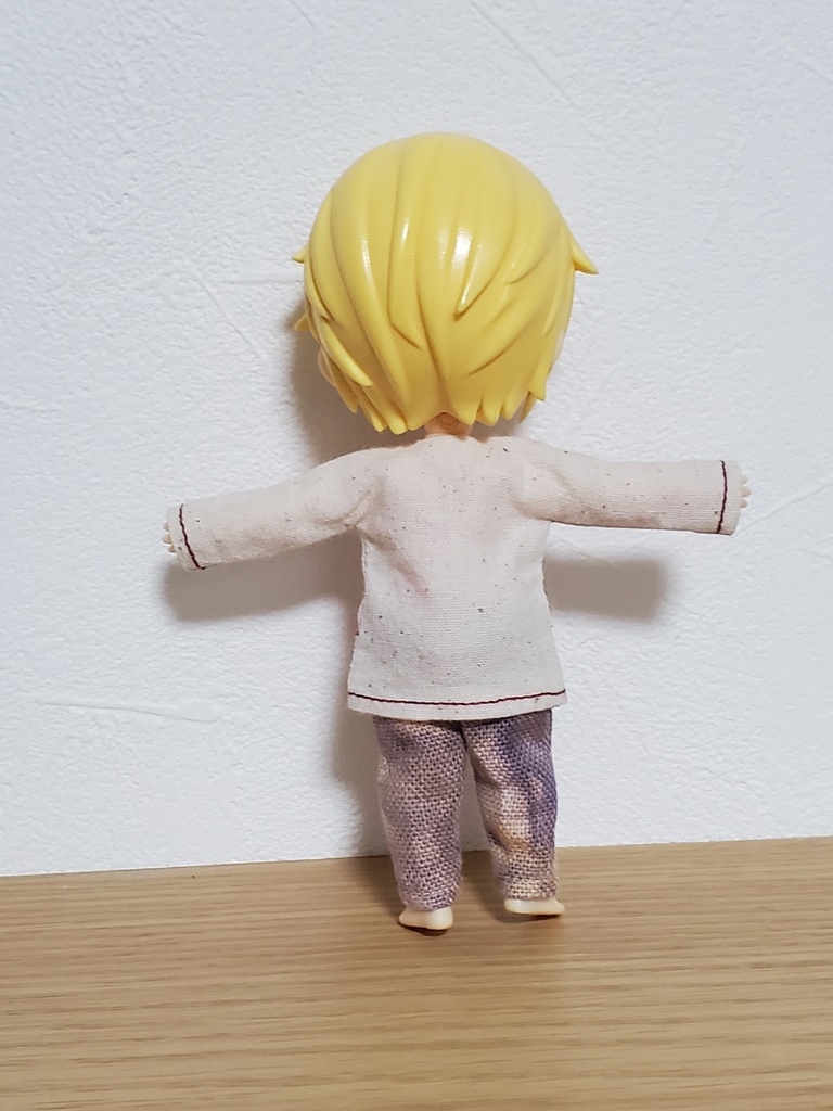 えきたいネコTシャツ