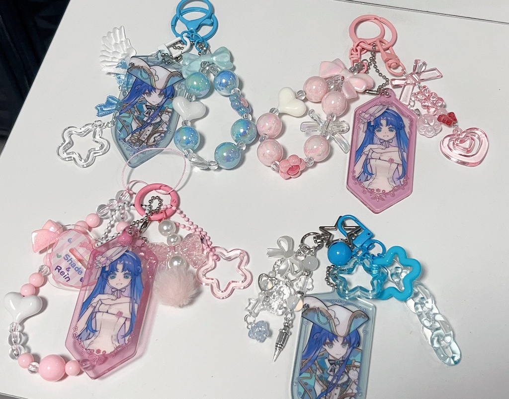 「Tulip and Daisy」「Listening to the whisper of snow together」