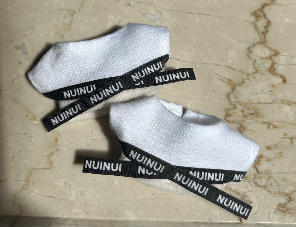 リボンクロップド丈Tシャツ