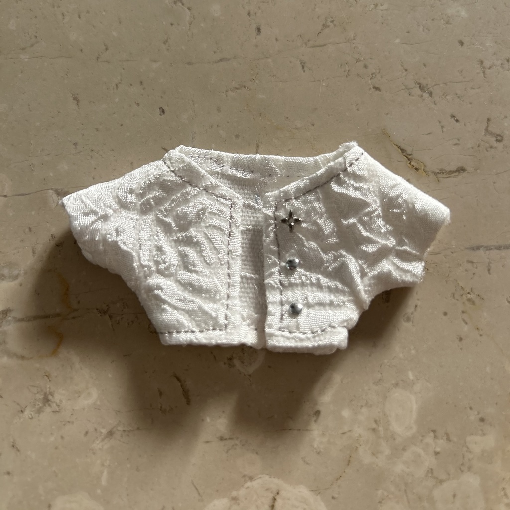 フラワーエンポス カーディガン