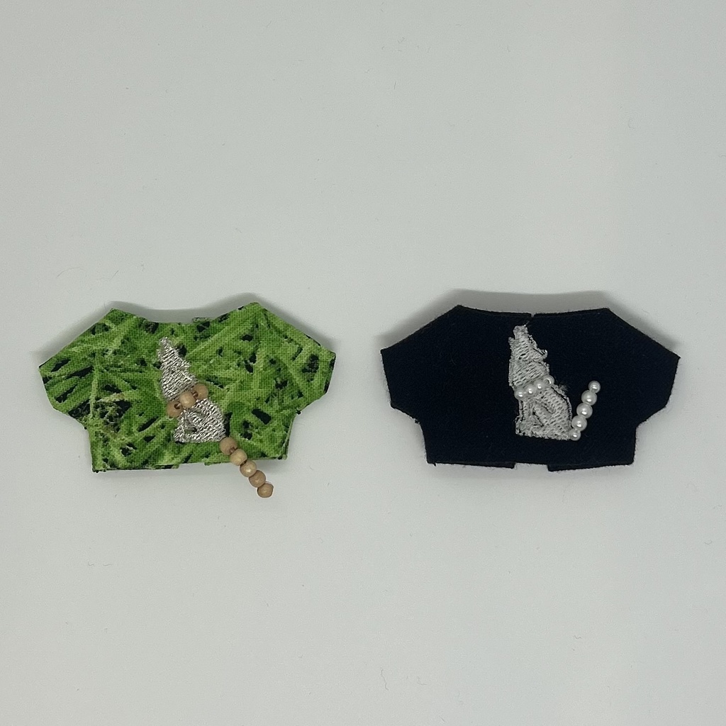 オオカミ刺繍Tシャツ