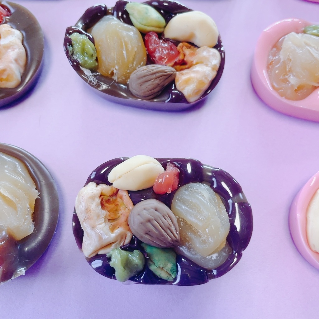 とろけるスイーツアクセサリー(ナッツとドライフルーツたっぷりマンディアンチョコレート)ヘアゴム茶