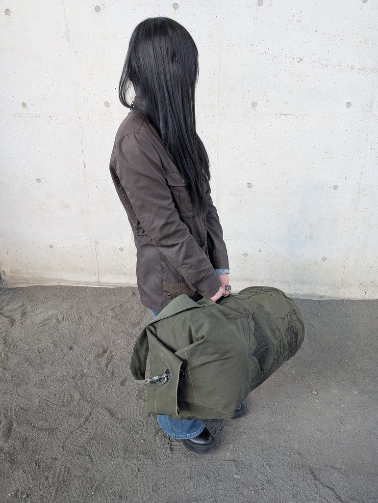 トレンチアートダッフルバッグ 「Going on an adveture」