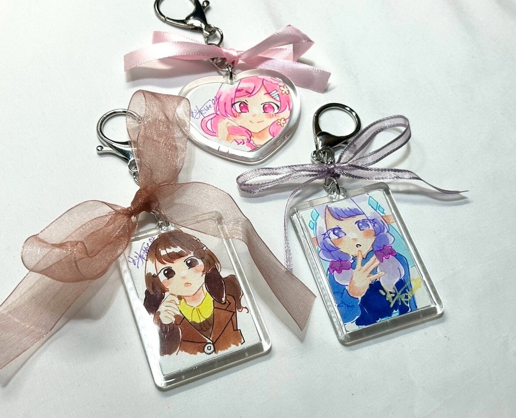 【一次創作】原画キーホルダー お菓子モチーフ衣装の子たち
