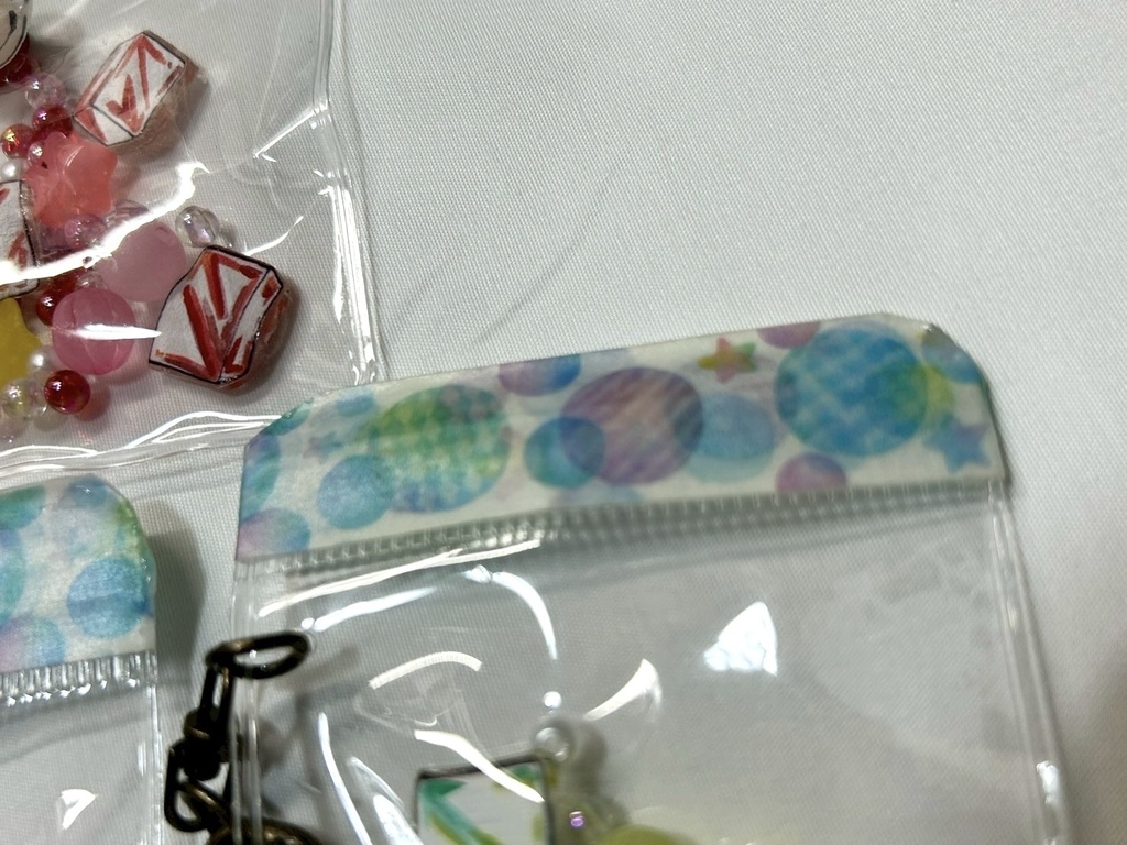 【ハンドメイド】クリームソーダモチーフ シャカシャカチャーム