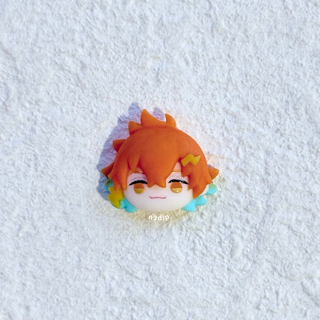 ネイルパーツ🌩️🦒