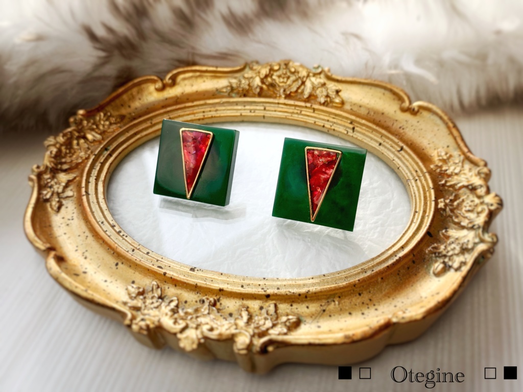 源氏・御手杵 スクエアシェルのイヤリング・ピアス