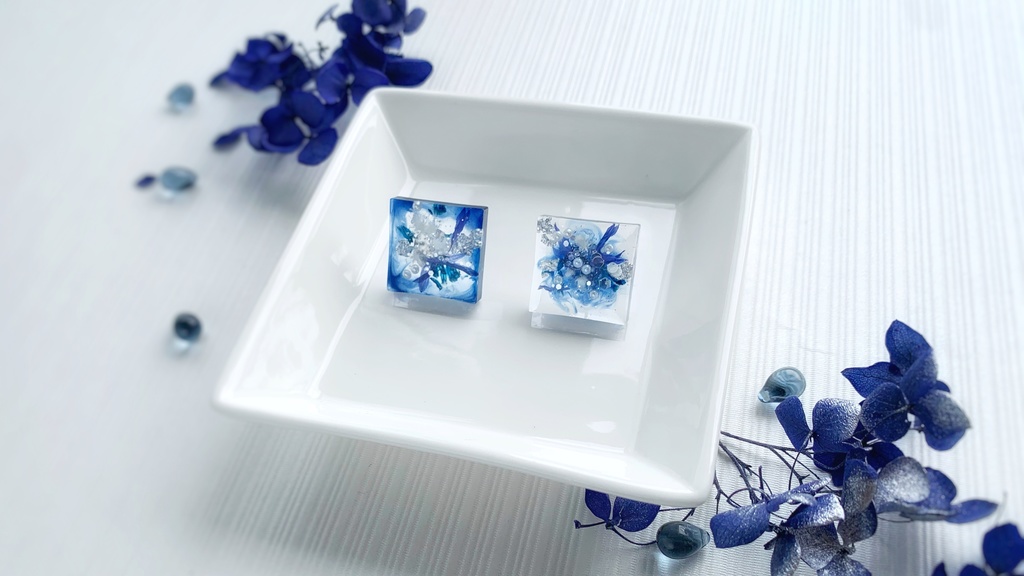 納棺師 ロールシャッハ・呼び鈴イヤリング・ピアス