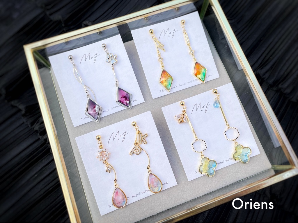 【🌈🕒】マーブルチャームイヤリング・ピアス