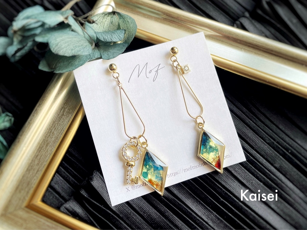 【🌈🕒】マーブルチャームイヤリング・ピアス