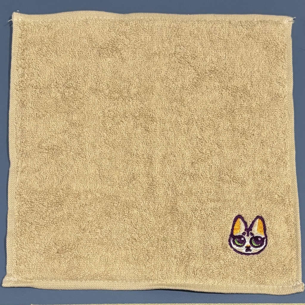 りんちゃん 刺繍タオル