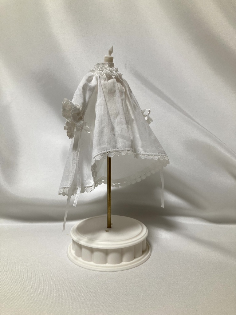 フィッシュテールトップス