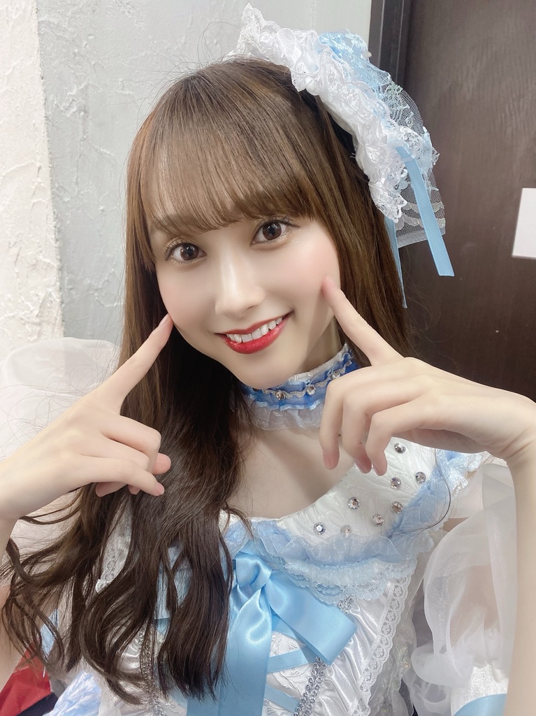❤️🔥❤️3/12ソロ衣装サイン入りチェキ❤️❤️🔥