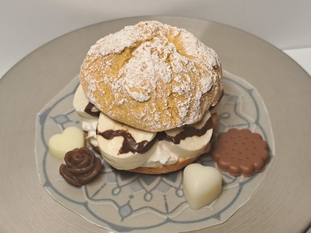 《現品限り‼️》食品サンプル デザート詰め合わせ(マグネット付き)《全12種》