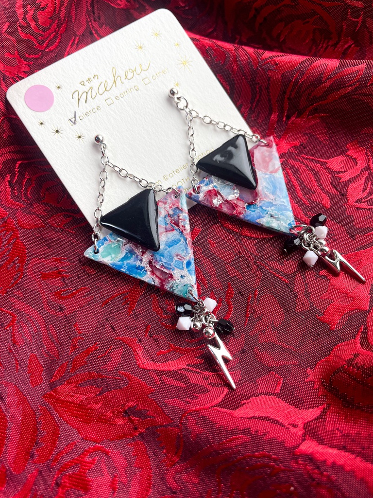 【HZBN/Vox】ハズビンホテル ヴォックス・ピアス(イヤリング変更可)【イメージアクセ】