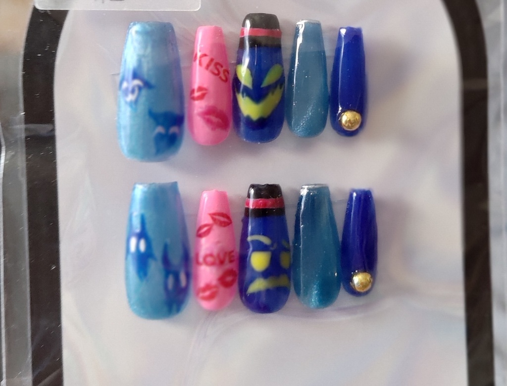 オジーのネイルチップ