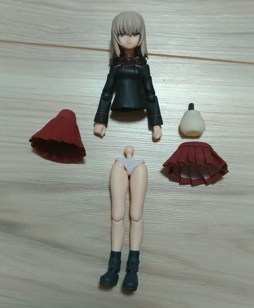 布スカート用代替関節