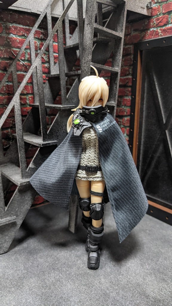 七味と丸山コラボ商品_1/12_強襲斥候装備セットとカーボン風マント.メガミVer