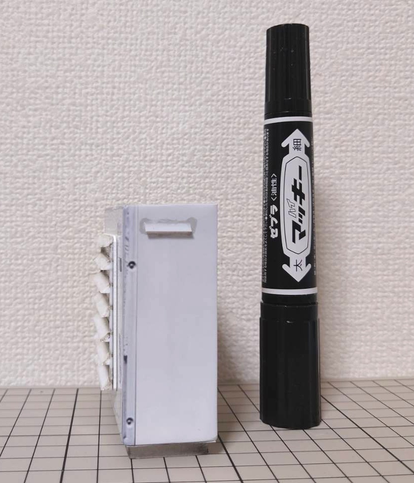 1/12スケール 大型室外機(フードあり)