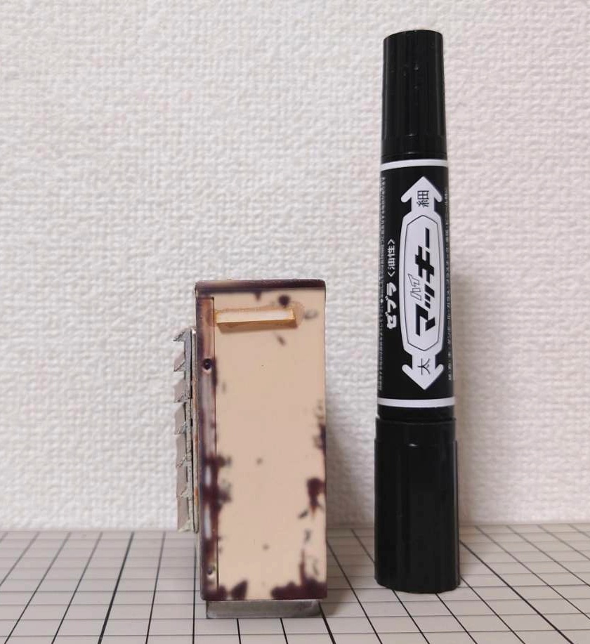 1/12スケール 大型室外機(フードあり)