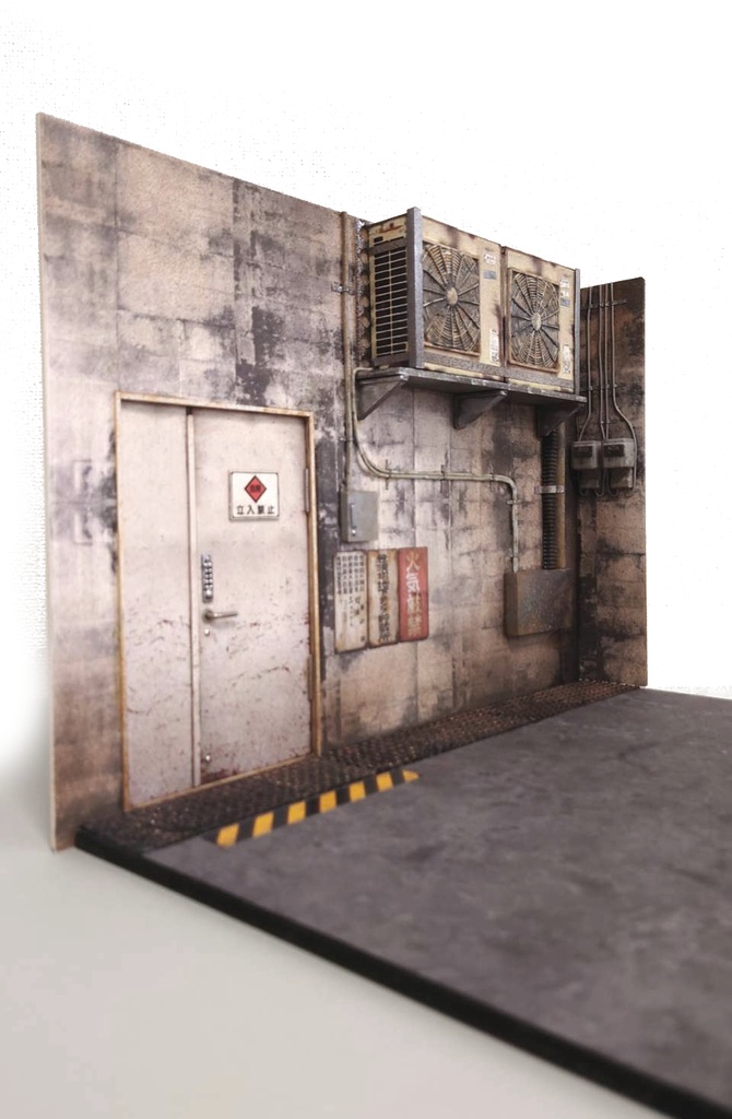 1/12スケール【倉庫 通用口】