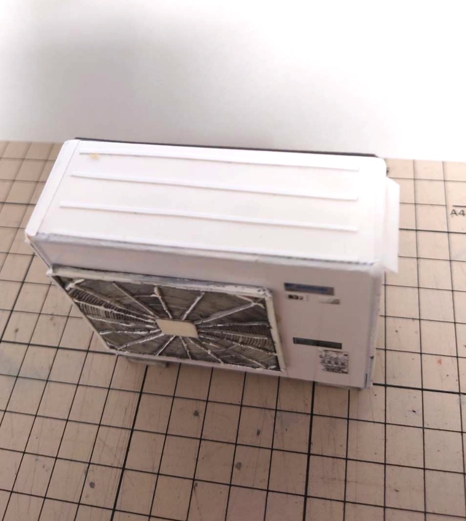 1/12スケール 大型室外機(フードなし)