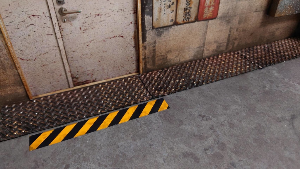 【20%OFF!】1/12スケール 倉庫 通用口