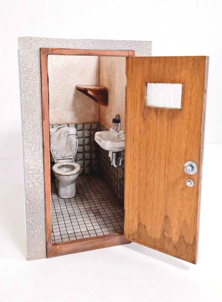 1/12スケール トイレ個室(老朽レトロver')