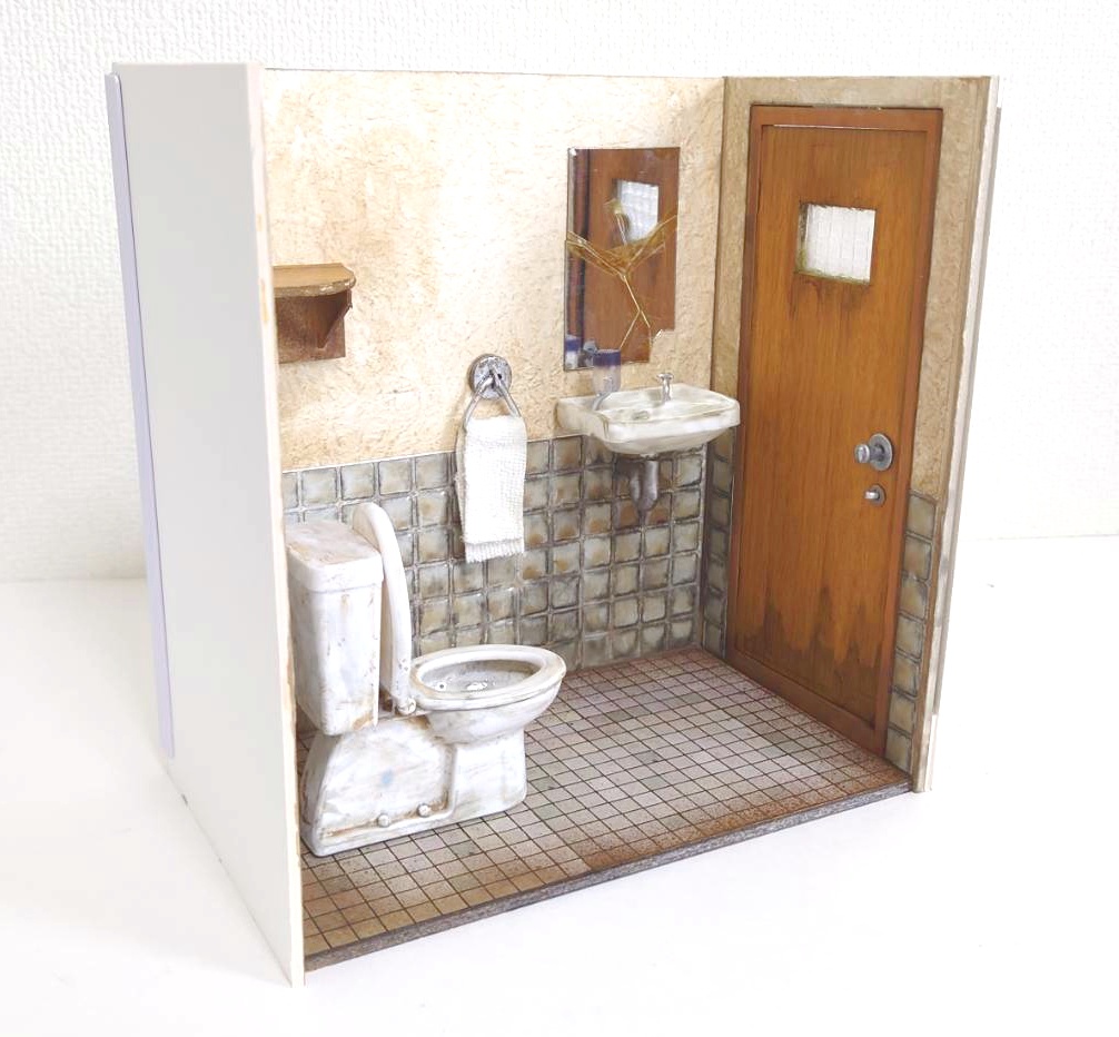 1/12スケール トイレ個室(老朽レトロver') ※となりのモケイフェスティバル限定