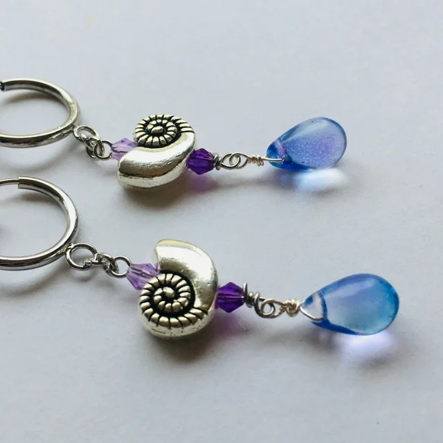 ツイステ オクタヴィネル 巻貝 海のしずく ピアス イヤリング