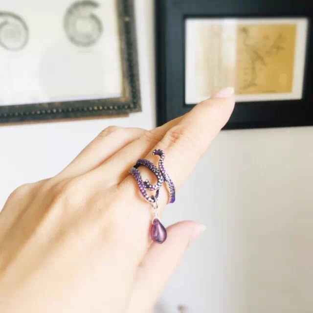 ツイステ オクタヴィネル 蛸 リング しずくは5色から 砂糖子アクセサリー 発送は1週間以内 Booth